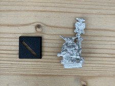 Warhammer Fantasy Citadel GW Dwarf Runelord with Staff Metal