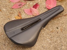 Sella specializzata Phenom 143