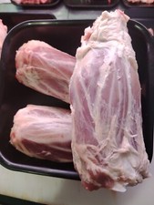 carne fresca stinco di maiale