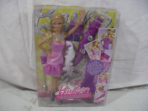 Barbie mattel v4594 2010 - n°,