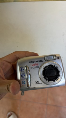Olympus camedia 370 zoom - c-370,