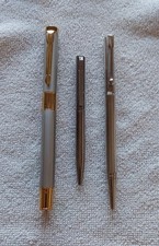 Tre penne metalliche vintage