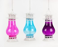 Lanterna in metallo a forma di