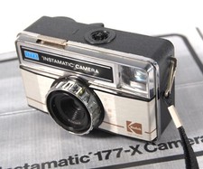 Macchina fotografica e manuale