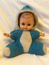 Bambola con faccia in gomma