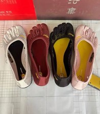 Nuove scarpe da yoga Vibram