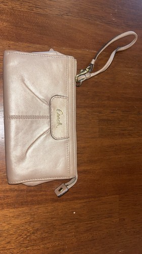 Coach wristlet soft gold - gold,