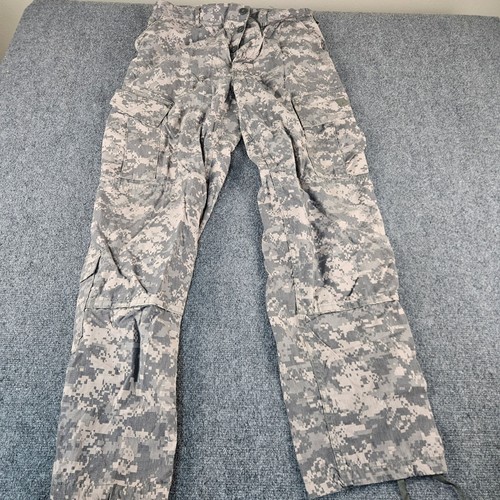 Pantaloni cargo mimetici