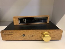 Preamplificatore passivo con telecomando per audio hi-end (colore nero) pannello legno