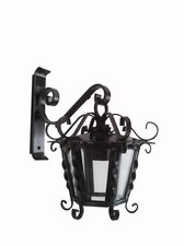 Lanterna a parete in ferro