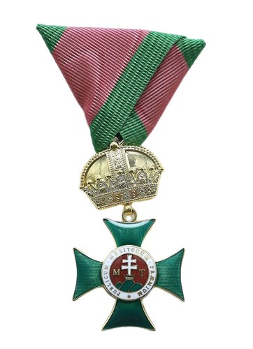 Croix chevalier l - croix, l'ordre