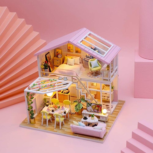 Casa delle bambole - , in