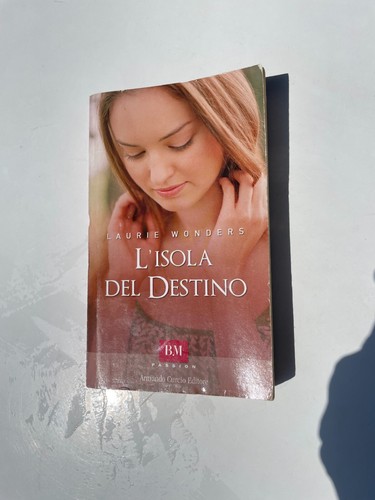Laurie wonders isola del - l'isola,