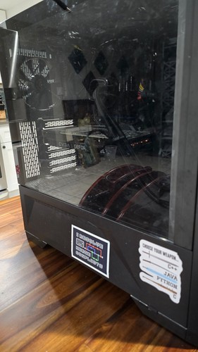 Computer desktop gaming - desktop,