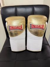 Guantoni da boxe Lonsdale 10