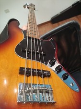 basso elettrico 5 corde