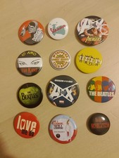 Lotto Spille Pin Badge Diabolik, Beatles e Varie 