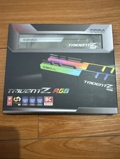 G.Skill Trident Z RGB Serie 32GB 32GB (2x16GB) 288-pin DDR4 Doppio Canale...