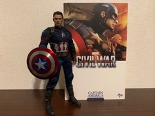 Hot Toys MMS360 Captain