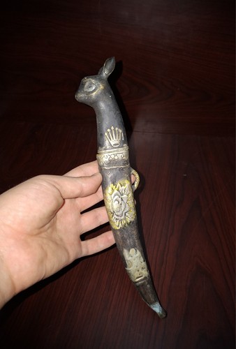 Antico coltello himalayano