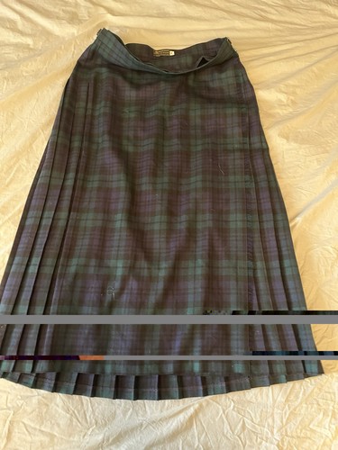 Scottish tartan kilt - tartan, size
