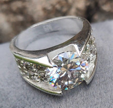 Amazing 5Ct Anello Unisex