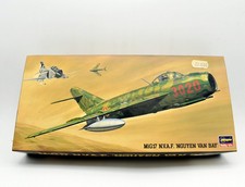 Modellino model kit montaggio