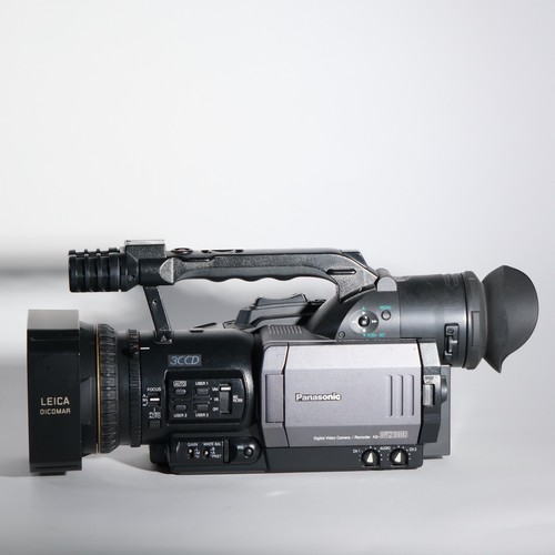 Panasonic dvx100b 3ccd mini - panasonic,