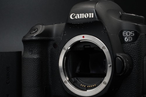 Canon eos dslr full - eos, frame