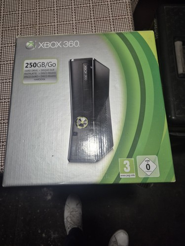 Microsoft xbox 360 slim 250gb - 360,