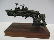 VINTAGE  BRONZE METAL
