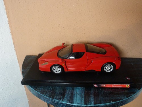 Hotwheels elite ferrari enzo - hotwheels,