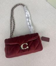 Borsa a tracolla Coach Tabby 20 trapuntata vino rosso CW608 outlet NUOVA