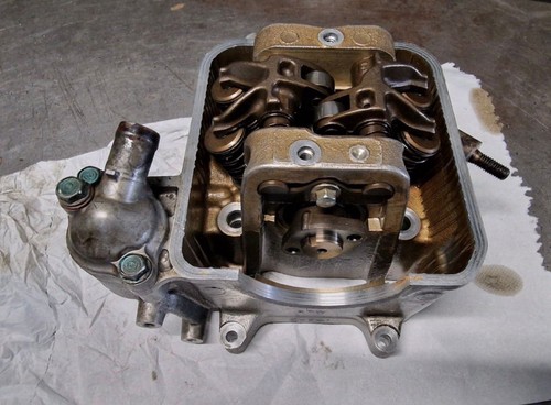 Testata honda 300 anno - honda,