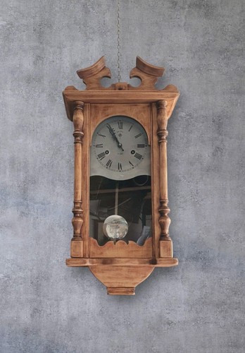 Vecchio antico orologio - orologio, a