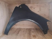 PARAFANGO ANTERIORE DX PER VOLKSWAGEN FOX 2005-2009 NUOVO