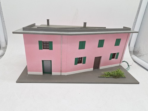 Ca1 palazzina asimmetrica rosa - ca1,