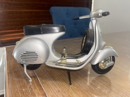 Vespa piaggio scooterworks - vespa,