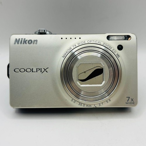 Fotocamera digitale nikon - fotocamera,