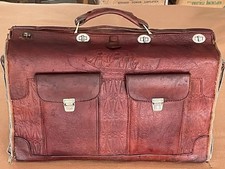 BORSA IN CUOIO REALIZZATA PER