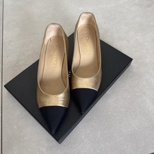 Decolte CHANEL oro e nero