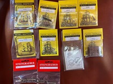 Lotto di dieci (10) modellini di navi e accessori per navi Steingraeber