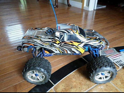 Traxxas revo monster truck - revo,