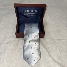 Bernini Silk tie w wood box
