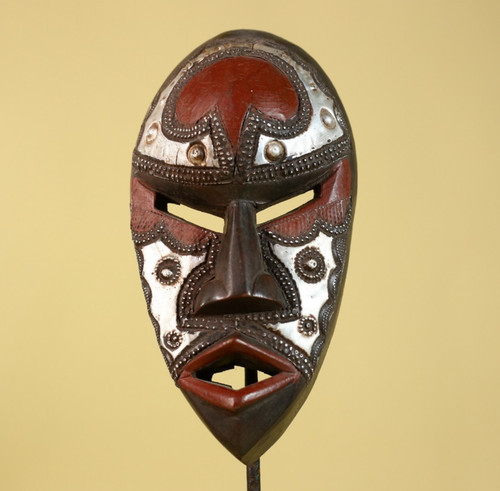 Maschera tribale africana