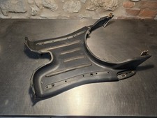 PEDANA POGGIAPIEDI CARENA