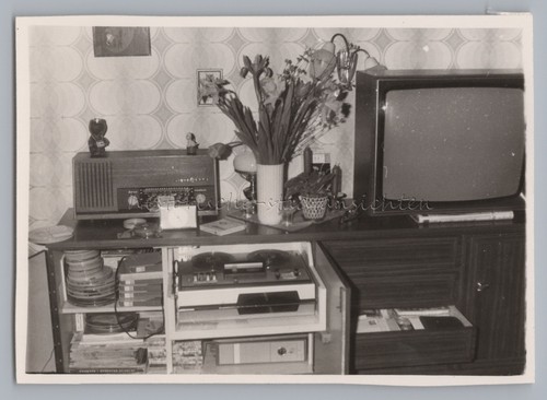 Radio registratore valvole - a,