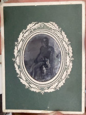 FOTO DAGHERROTIPO SU CARTONCINO METà '800 UOMO SEDUTO SULLA SPIAGGIA 8x10,5-1497