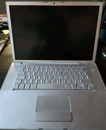 Macbook pro a1260 quertz - pro,