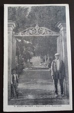 1930ca Sant'Agata dei Goti (Benevento) ingresso aiuole municipali - costumi